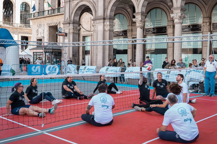 CSI Day 2024 Ad Astra porta il sitting volley in piazza Duomo a Milano